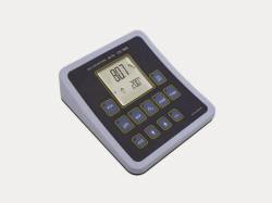Meracie prístroje, pH metre, vodivostné merače, kyslíkové merače, hrúbkomery, teplomery 06